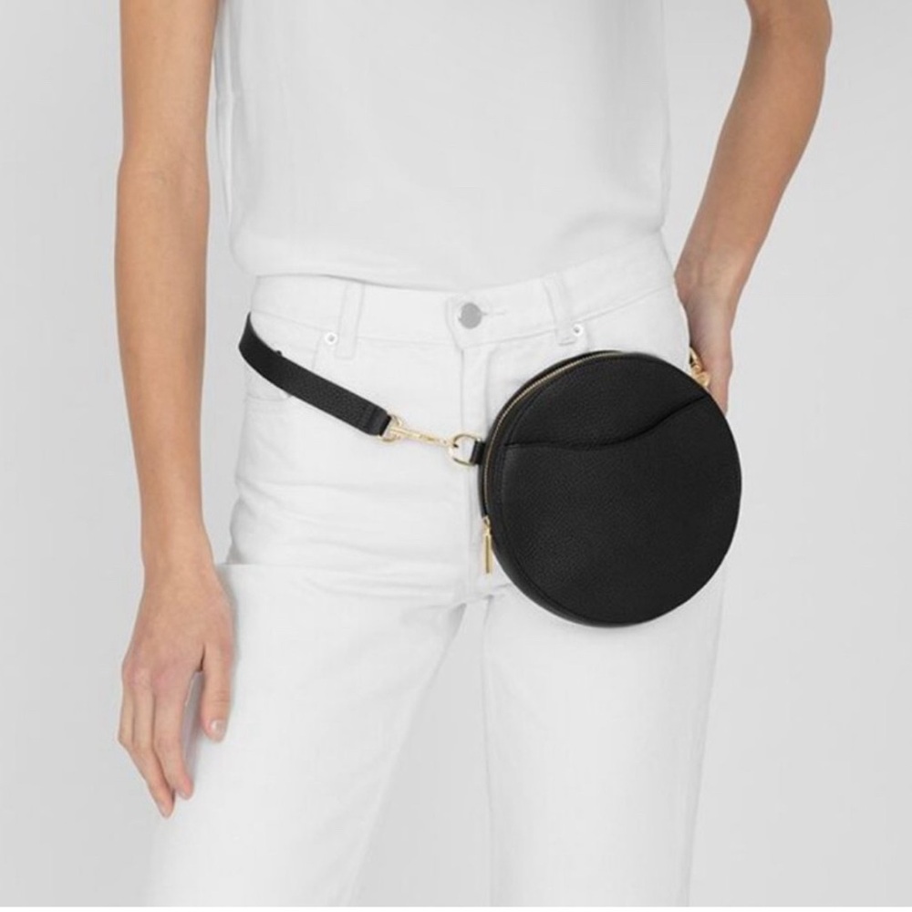 Cuyana Circle of Trust Circle Purse - Picture 7 of 8